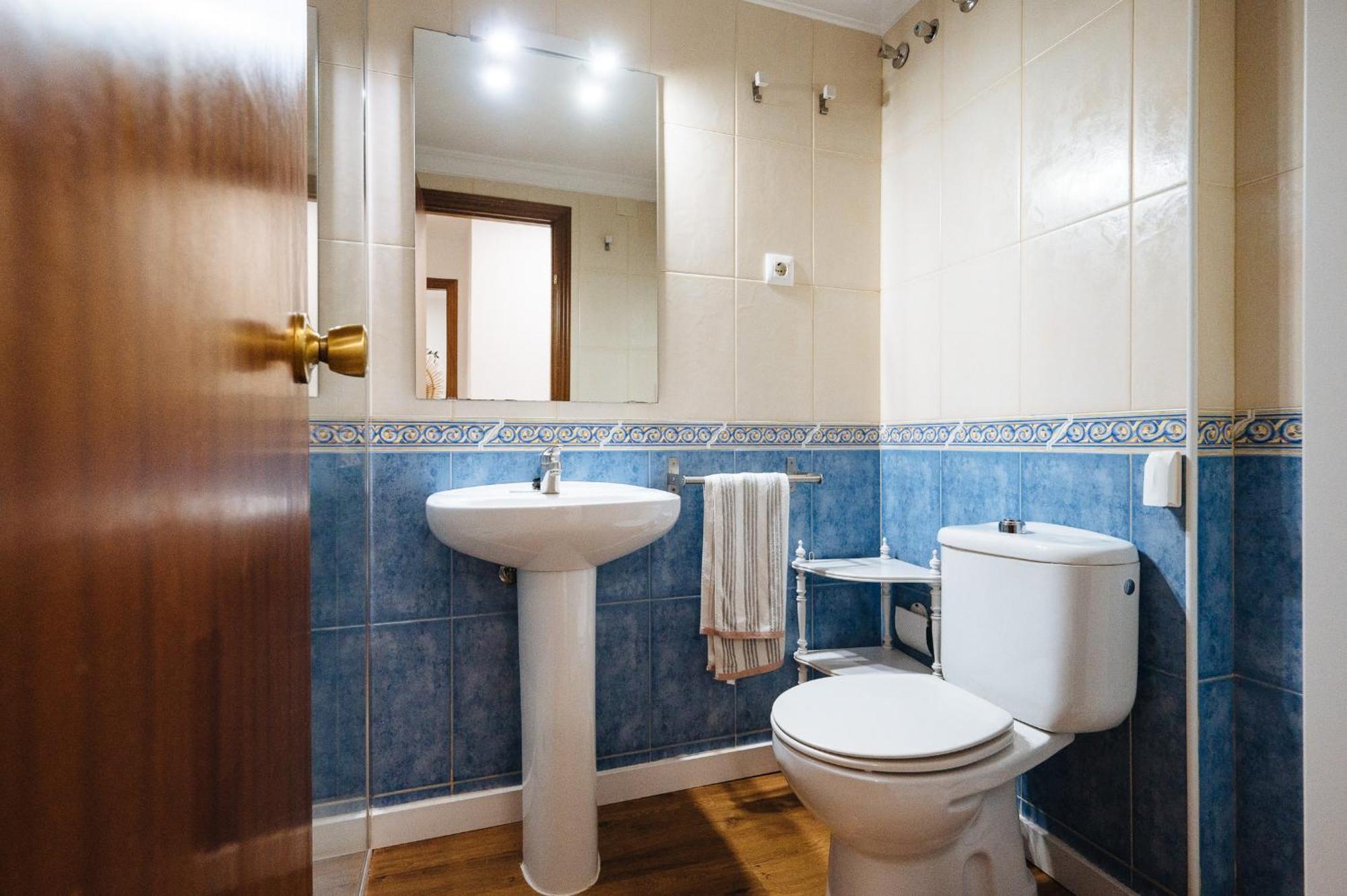Pilsev Center Apartment Sevilla Dış mekan fotoğraf