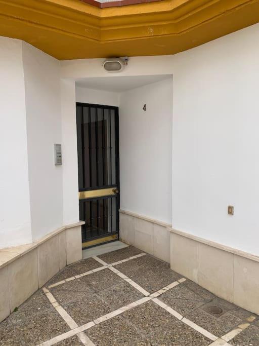 Pilsev Center Apartment Sevilla Dış mekan fotoğraf
