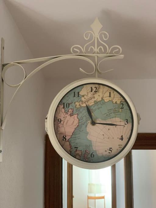 Pilsev Center Apartment Sevilla Dış mekan fotoğraf